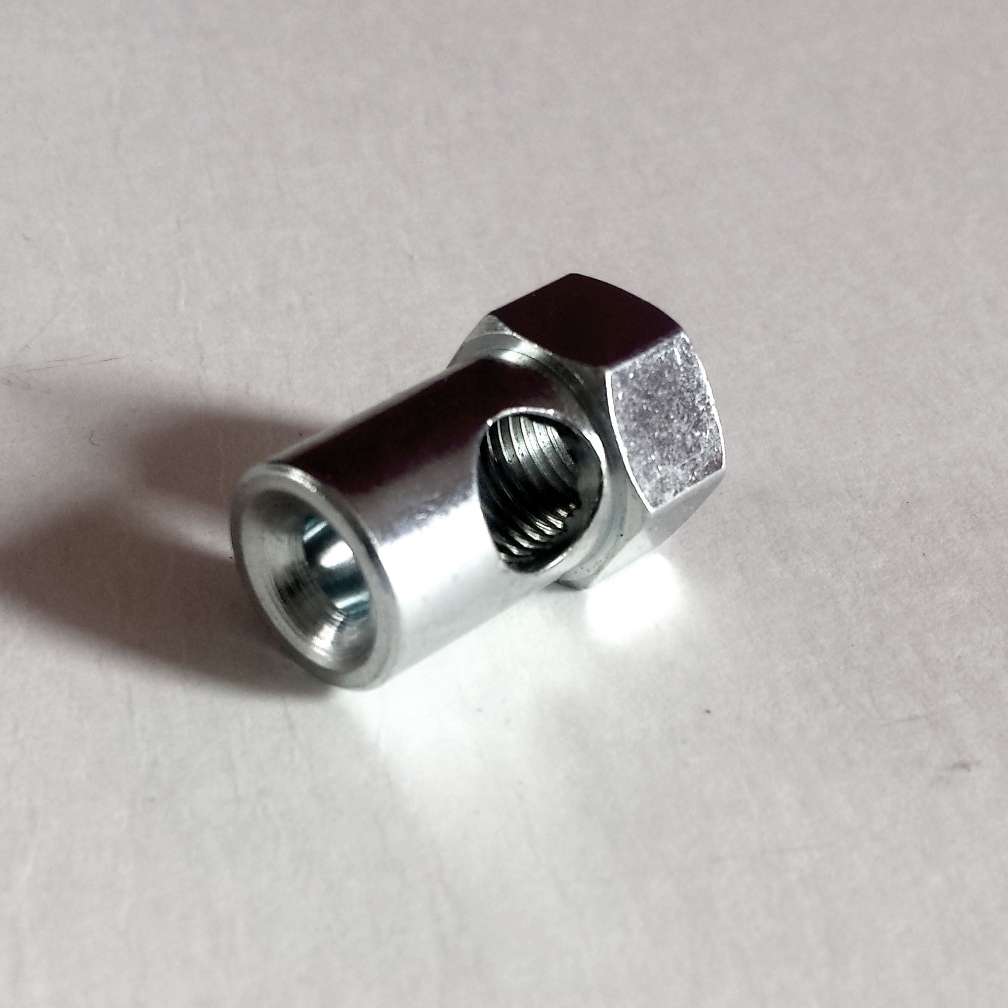 Ecrou de sécurité Sturmey Archer HMN137 pour cône d'essieu - Le Ecrou de sécurité Sturmey Archer HMN137 pour cône d'essieu - Le