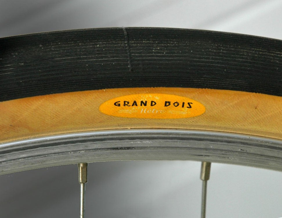 Grand Bois Black Tire 650x42B