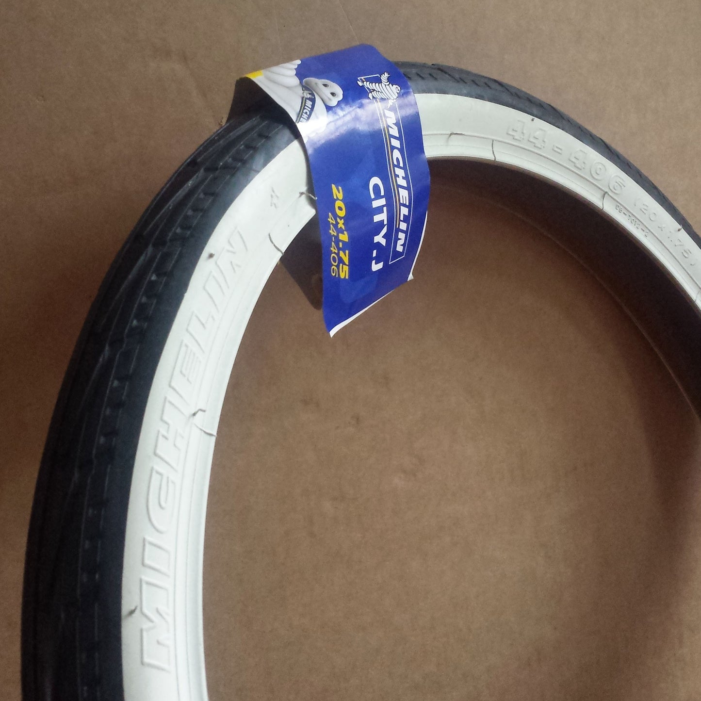 Michelin tire 20x1.75 (44-406)